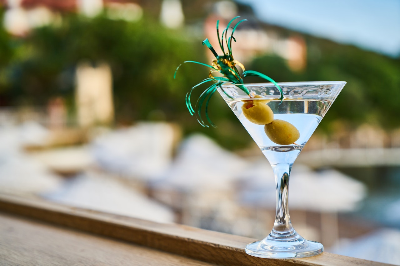 Martini – what is it and how do you serve it?